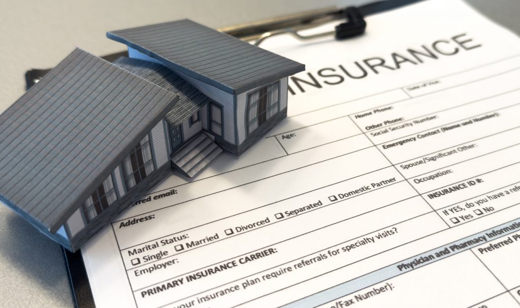 How to Deal with Home Insurance Claim Adjusters